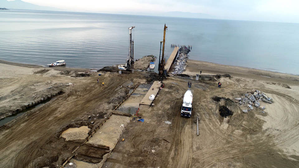 Впервые за 2500 лет. Знаменитый античный город соединили с морем каналом для яхт